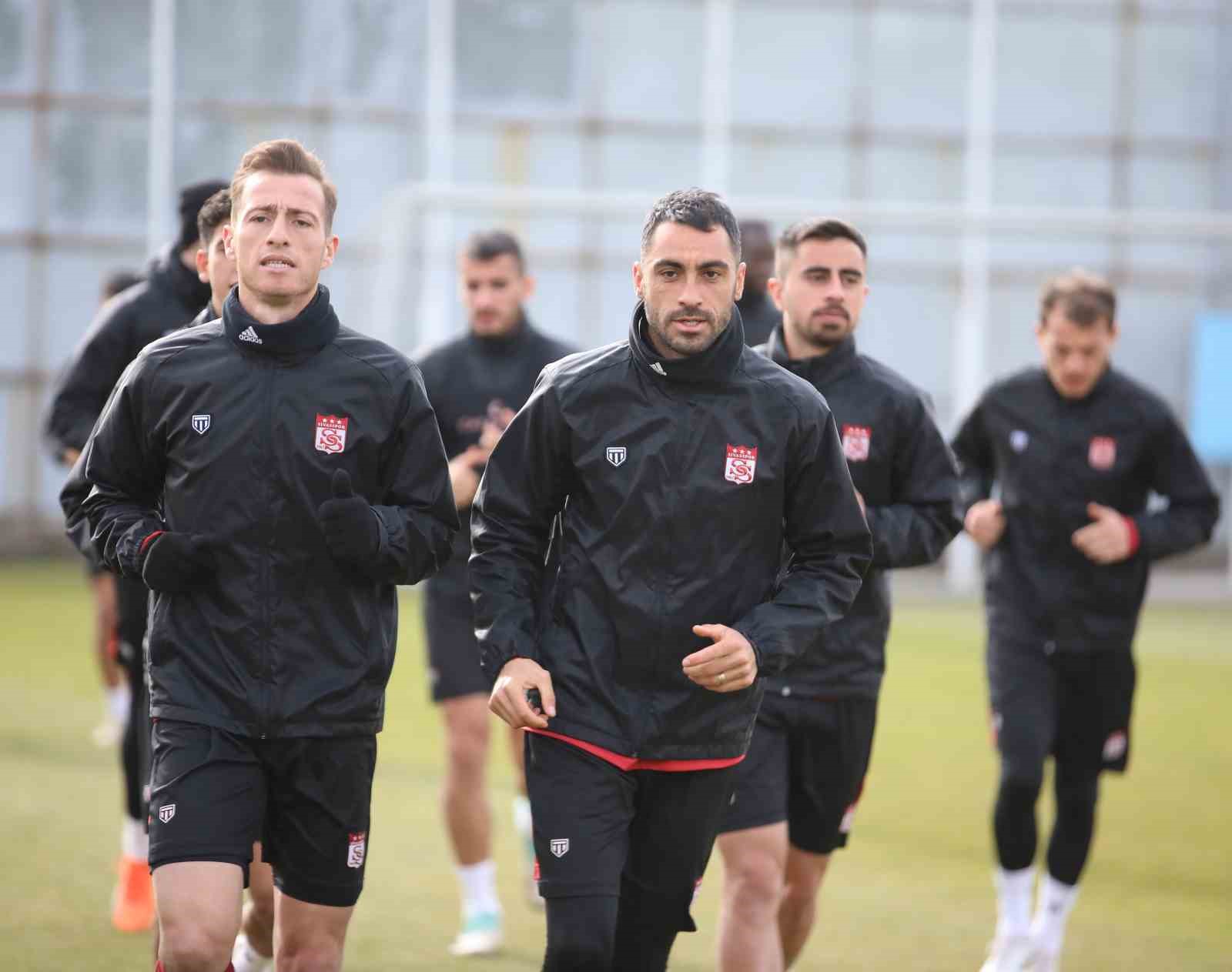 Sivasspor’da Başakşehir maçı hazırlıkları devam ediyor