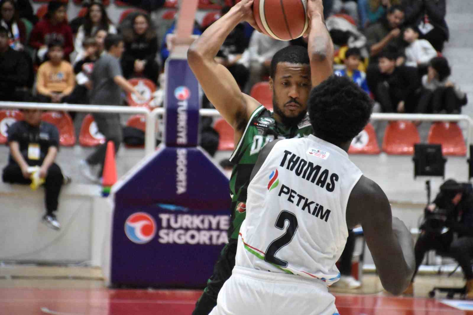 Türkiye Sigorta Basketbol Süper Ligi: Aliağa Petkimspor: 112 - Darüşşafaka: 78