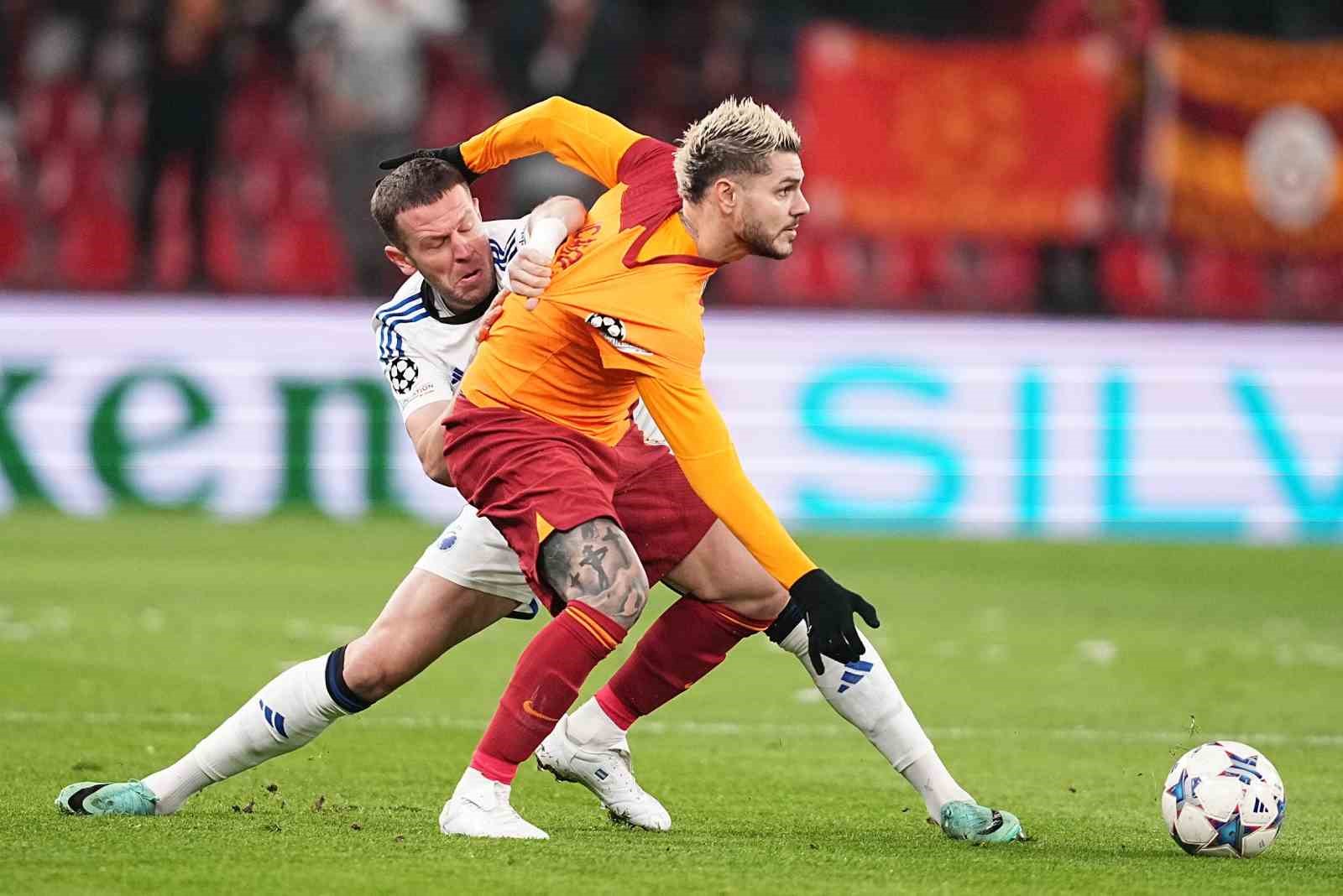 UEFA Şampiyonlar Ligi: Kopenhag: 0 - Galatasaray: 0 (İlk yarı)