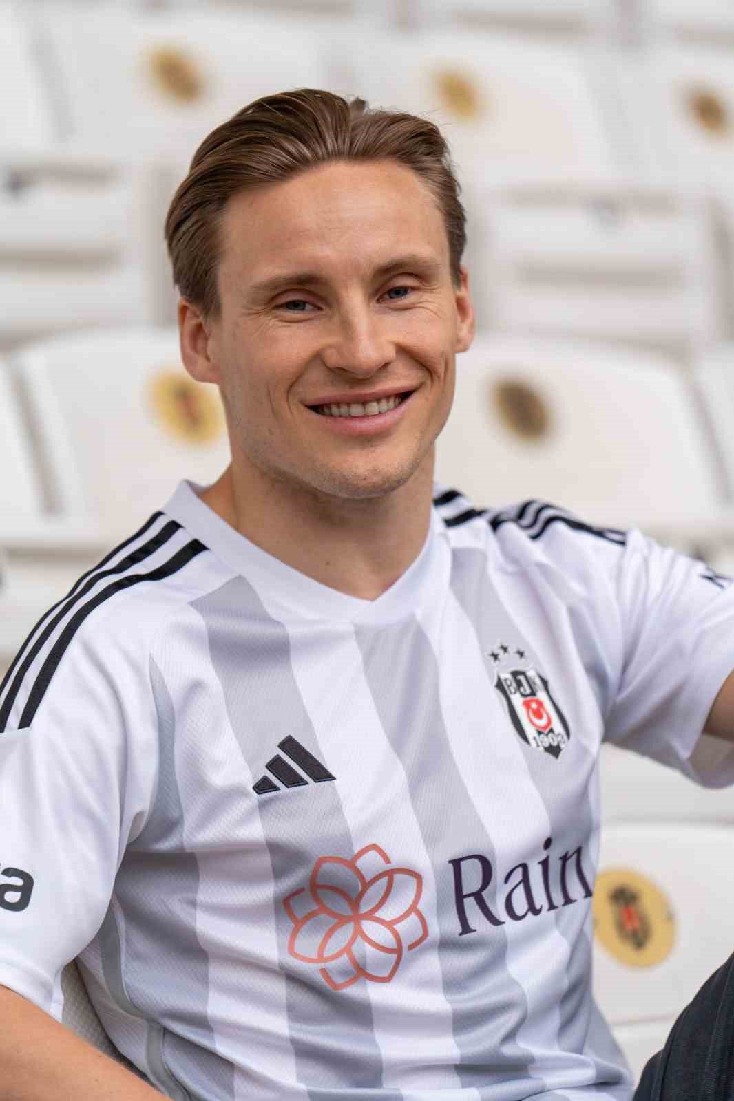 Jonas Svensson: “Beşiktaş’ta olduğum için çok mutluyum”