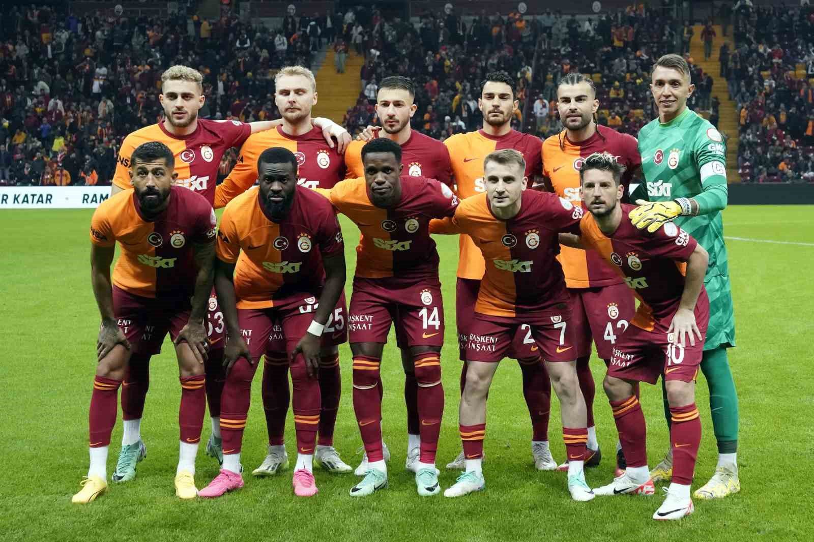 Trendyol Süper Lig: Galatasaray: 0 - Konyaspor: 0 (Maç devam ediyor)