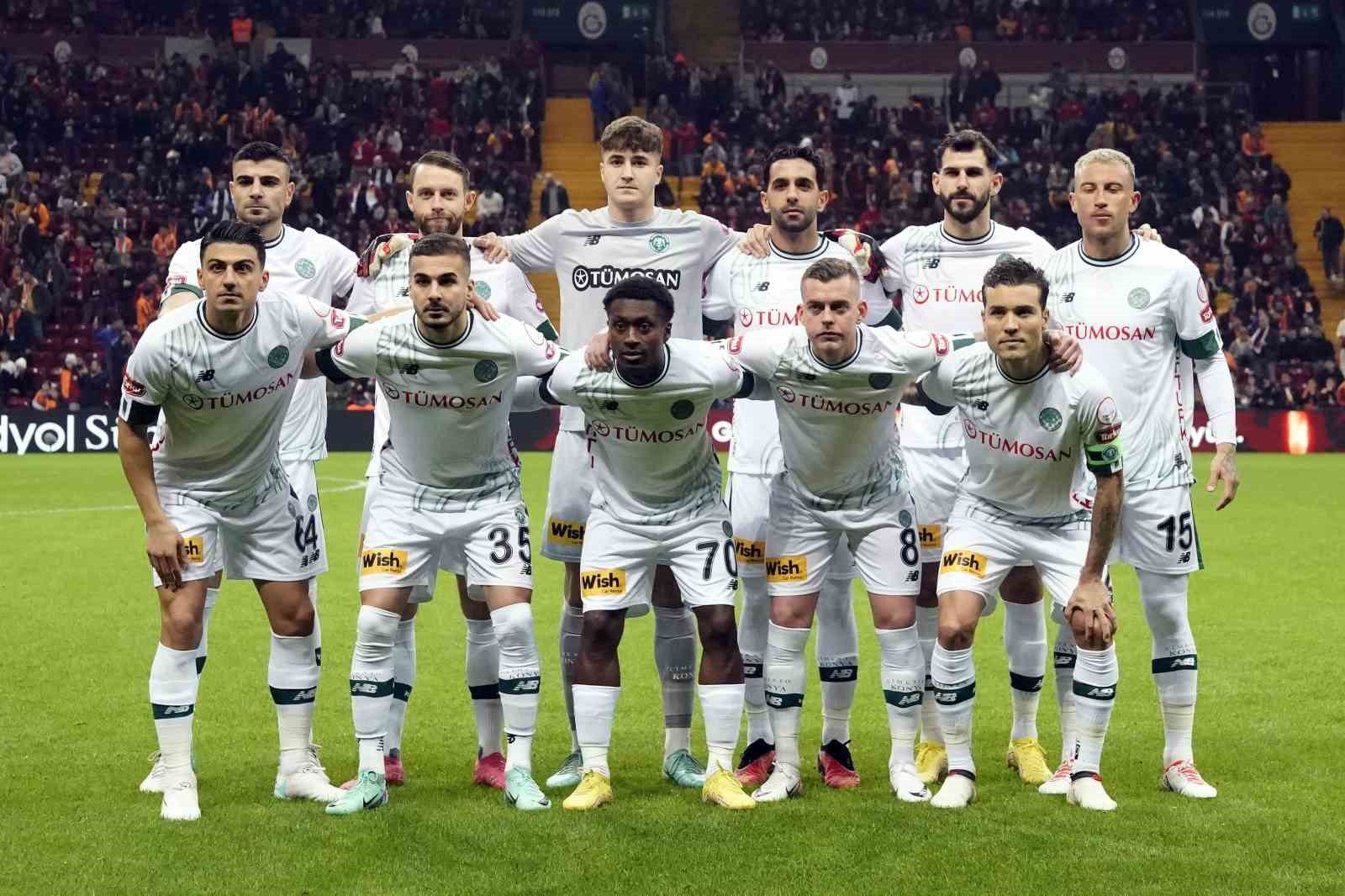 Trendyol Süper Lig: Galatasaray: 0 - Konyaspor: 0 (Maç devam ediyor)