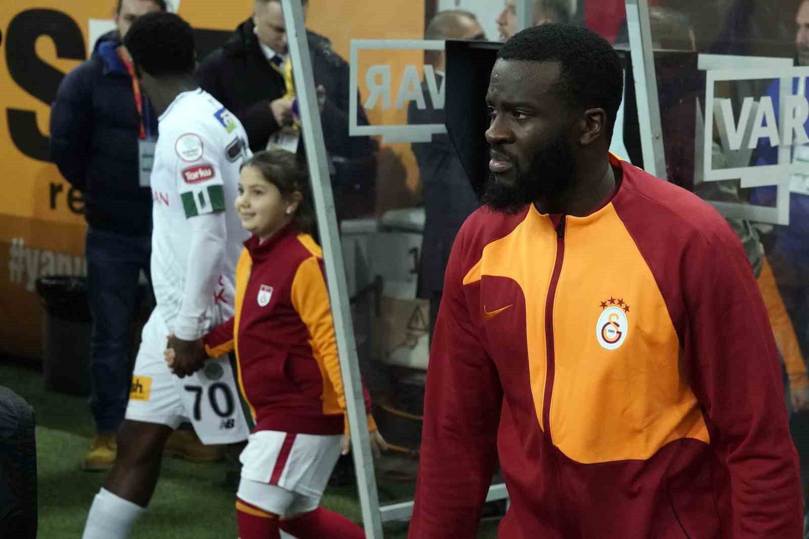 Trendyol Süper Lig: Galatasaray: 0 - Konyaspor: 0 (Maç devam ediyor)