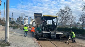 Çayırova Millet Bahçesi’nin çevre yolları asfaltlanıyor