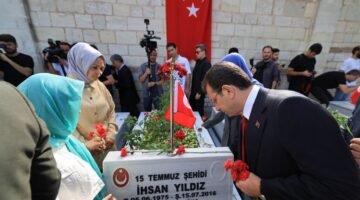 15 Temmuz şehitlerine İstanbul Büyükşehir’de özel anma