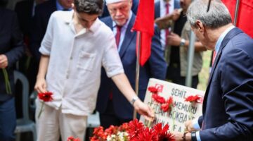 Başkan Alemdar, şehit Serdar Gökbayrak’ın kabrindeydi