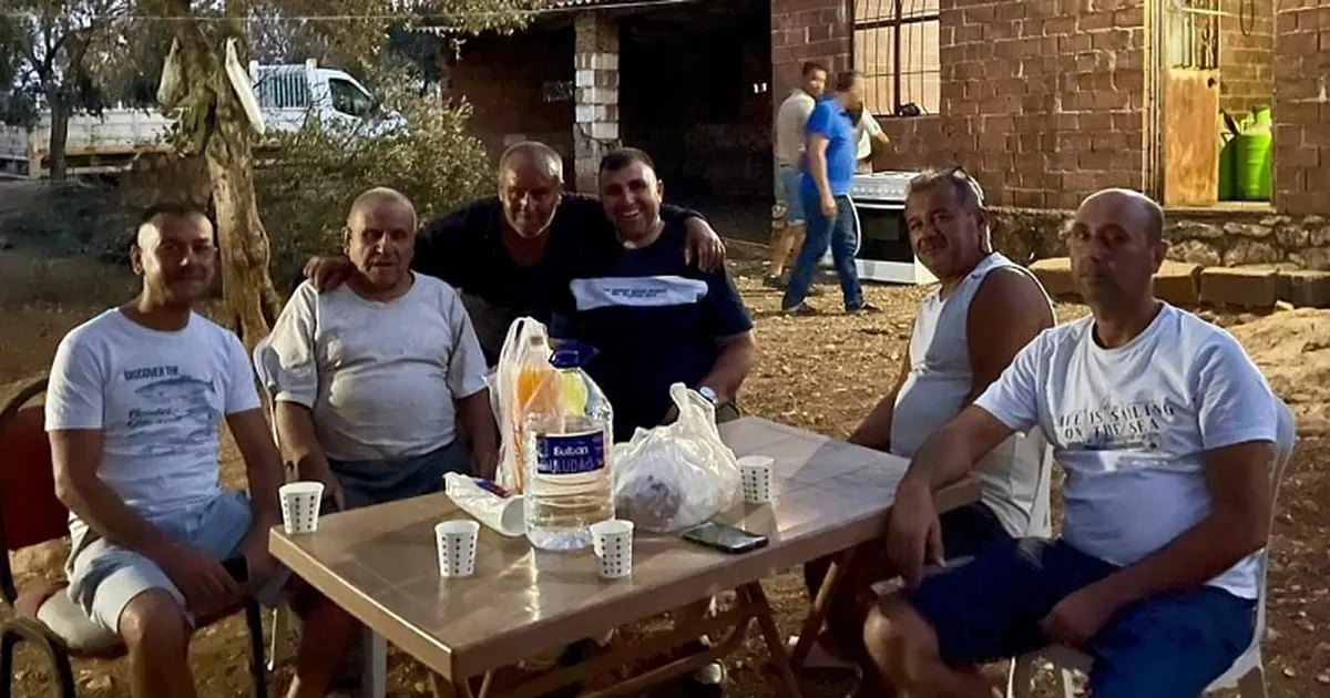 Aydın Didim’de yangından zarar gören vatandaş belediye katkısı