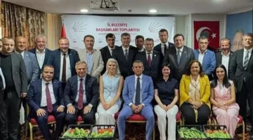 Filiz Gencan Akın, Burdur’da düzenlenen il belediye başkanları toplantısına katıldı