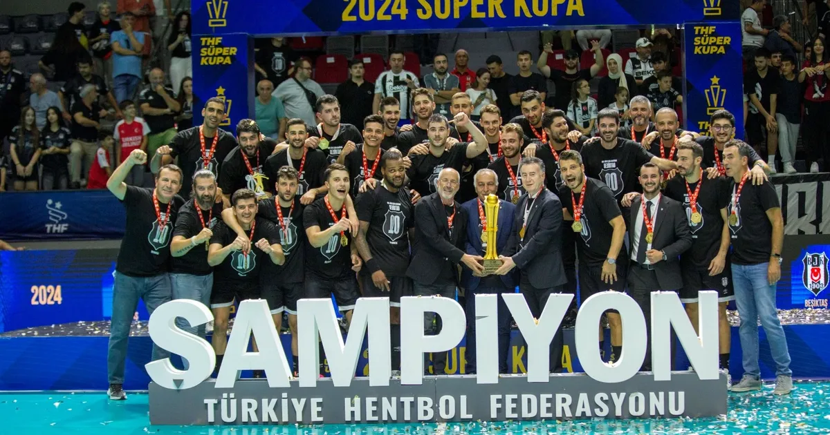 Hentbol 2024 Erkekler Süper Kupası’nda şampiyon Beşiktaş