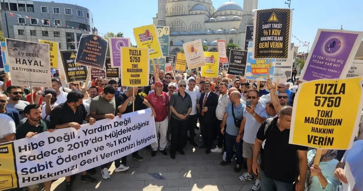 İYİ Partili Türkoğlu TOKİ mağdurlarına ses oldu! Bakan Kurum’a TOKİ soruları…