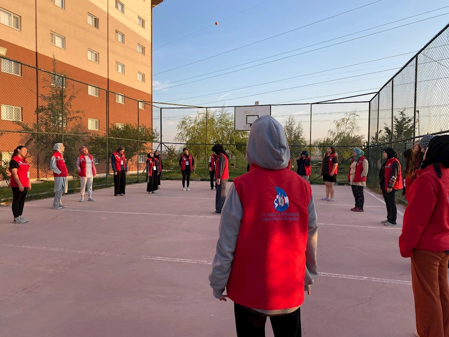 Gönüllülüğün Gücü Afyonkarahisar’da: Damla Hareketi’nin 183. Dönemi Tüm Hızıyla Devam Ediyor