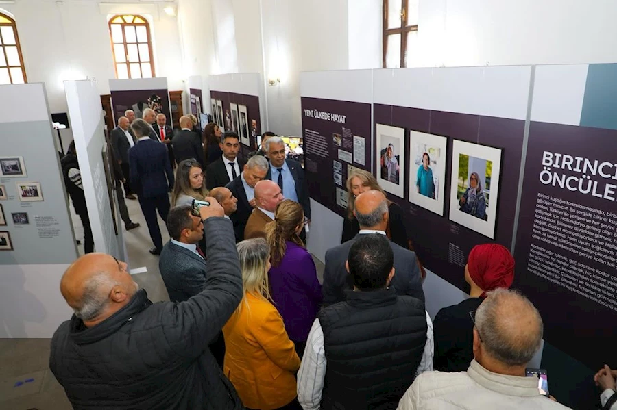 Afyonkarahisar'da "Türkiye'nin Kadın Öncüleri" Sergisi Gerçekleştirildi