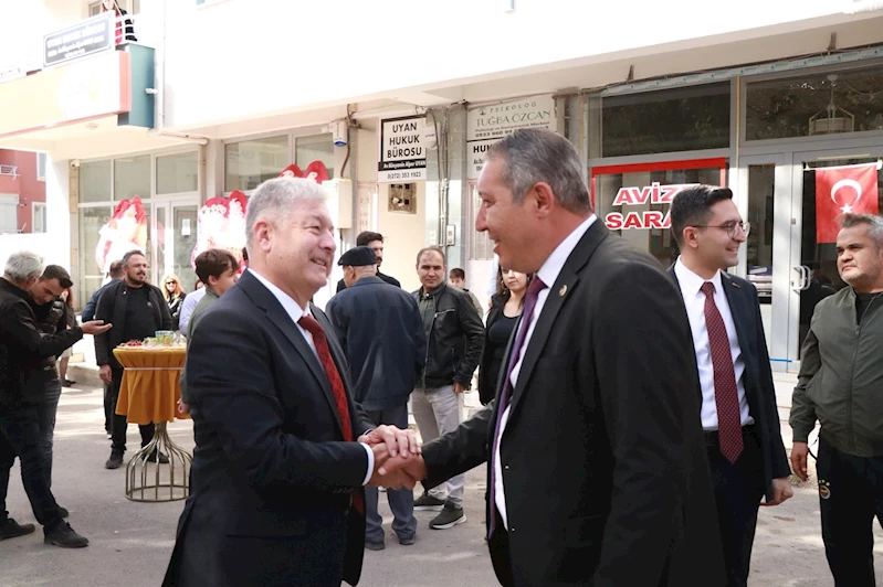 Dinar'da Uyan Hukuk Bürosu Görkemli Bir Törenle Açıldı